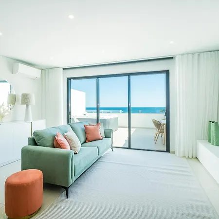 Apartment Under The Sea 3 *